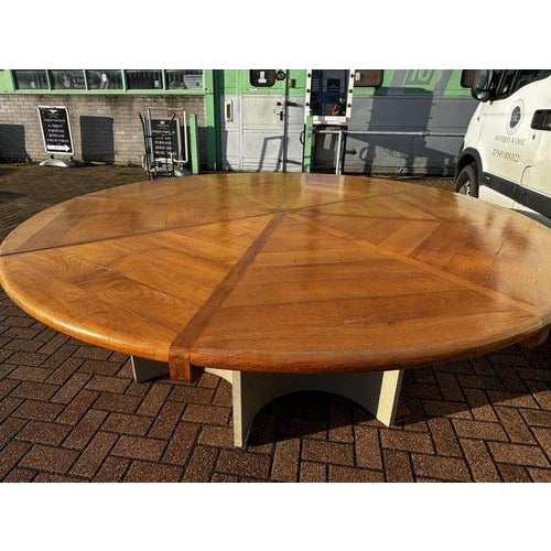 Mid-Century Modern Dining Table in Walnut For Sale - Image 16 of 18