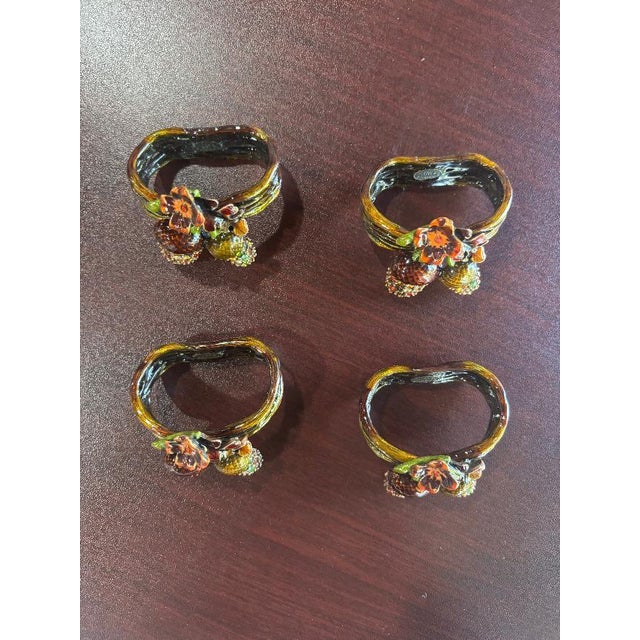 Authentic Jay Strongwater Fall Acorn & Leaf Napkin Rings – Set of 4 Bring a touch of autumn elegance to your table with...