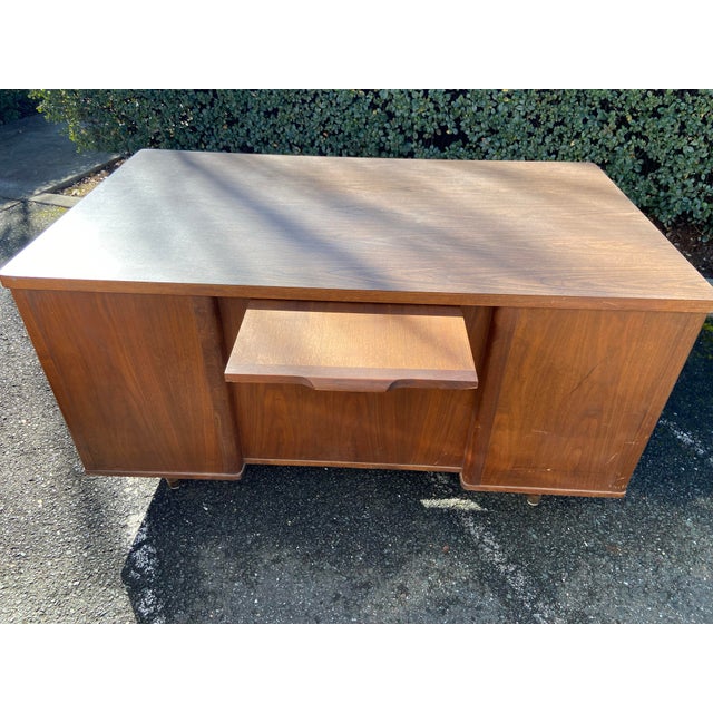 Wood Jofco Vintage Mid Century Modern Wooden Walnut Tanker Executive Desk For Sale - Image 7 of 12