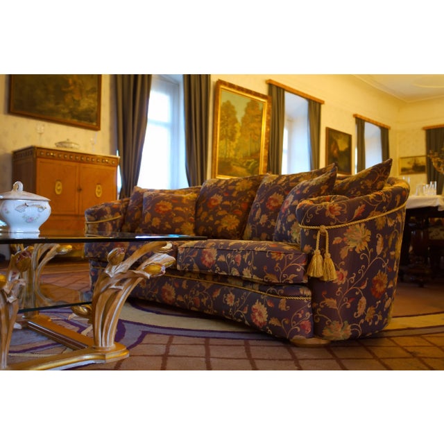 Luxury Italian Sofa from Turri, Carugo, Italy For Sale - Image 9 of 12