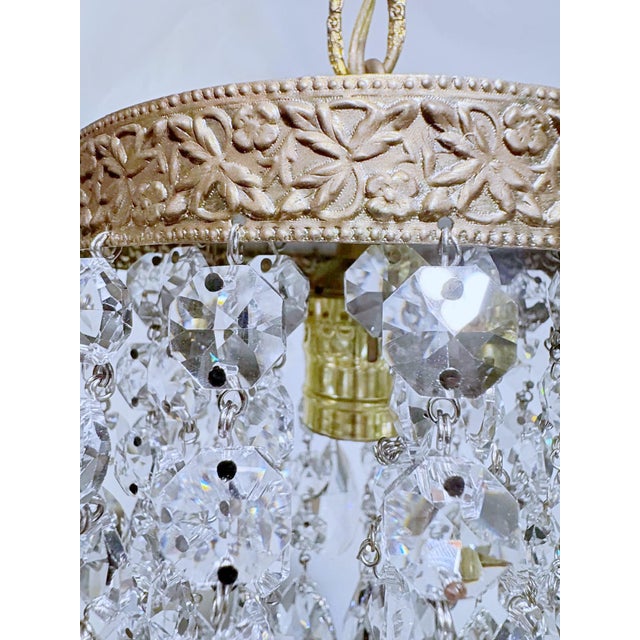 1960s 1950's Italian Brass Rim Chandelier For Sale - Image 5 of 8