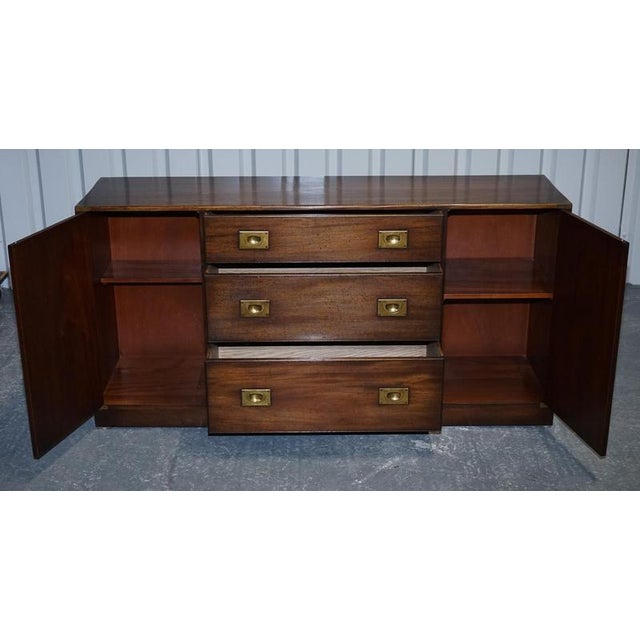 British Military Campaign Sideboard with Brass Fittings from Bevan Funnell, 1950s For Sale - Image 4 of 18