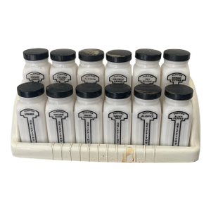 Griffith’s Vintage Black and White Spice Rack 12 Jars