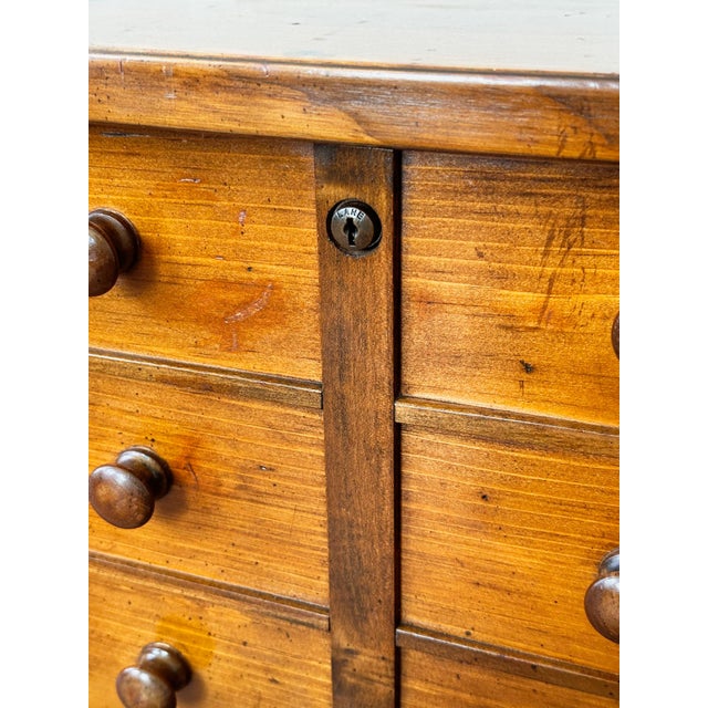 1960s Virginia Maid by Lane Cedar Chest For Sale - Image 10 of 15