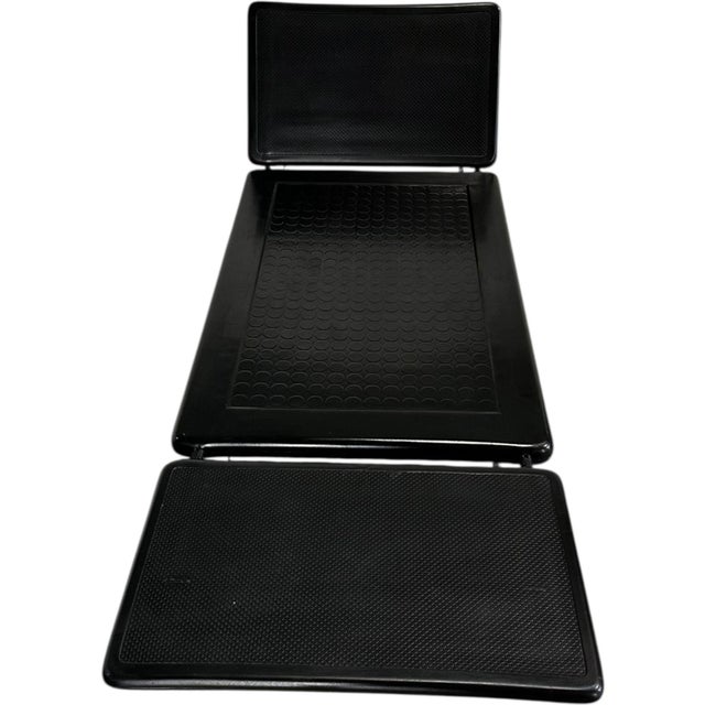 80’s Rubber Tread Chaise Lounge by Dema Italia, Italy For Sale - Image 4 of 7