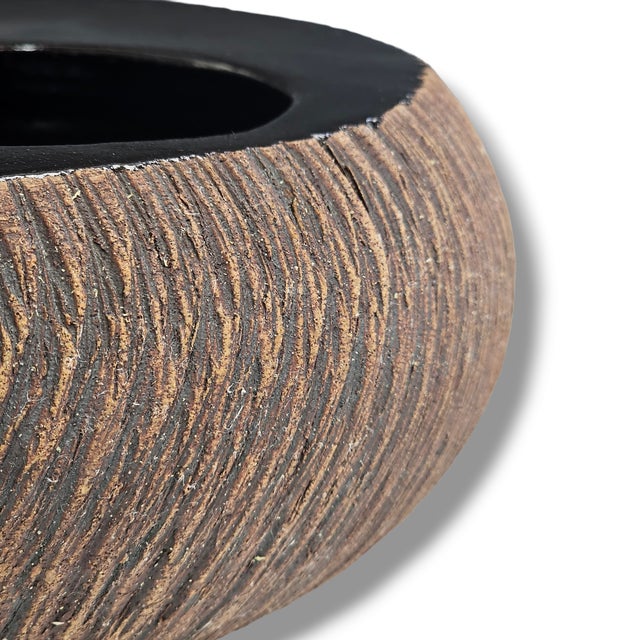 Japanese Carved Studio Pottery Ikebana Bowl, Signed Nagakawa Tōgei 9" For Sale - Image 10 of 12