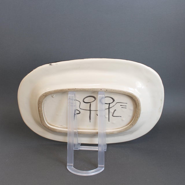 Ceramic Decorative French Ceramic Platter by Jacques Pouchain for Poët-Laval, 1950s For Sale - Image 7 of 18