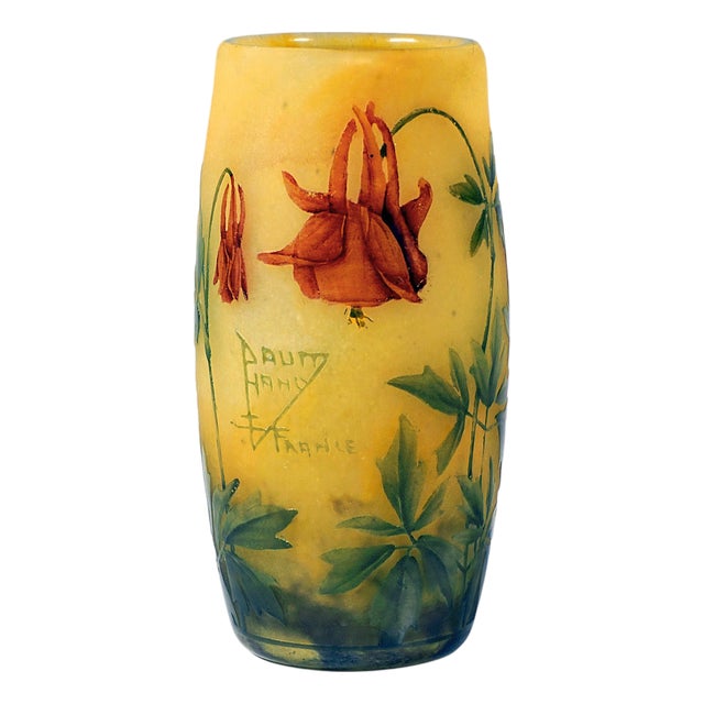 Art Nouveau Cameo Ancolie Vase with Columbine Decor from Daum Nancy, France, 1910s For Sale