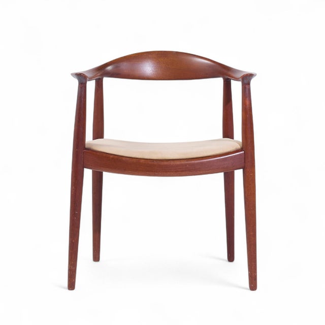 Hans Wegner for Johannes Hansen Danish Teak The Chair This chair measures: 24.75 wide x 20.5 deep x 30 high, with a seat...
