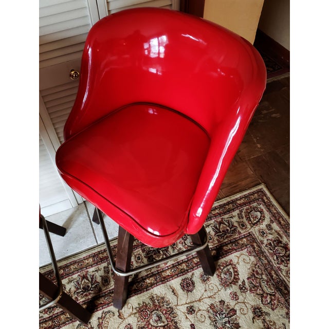 Vintage Modern Heavy Duty Red Vinyl High Back Swivel Bar ... (640 x 640 Pixel)