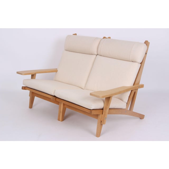 GE375 Sofa in Savak Upholstery from Hans J Wegner​​, 1970s, Set of 2 For Sale - Image 6 of 15