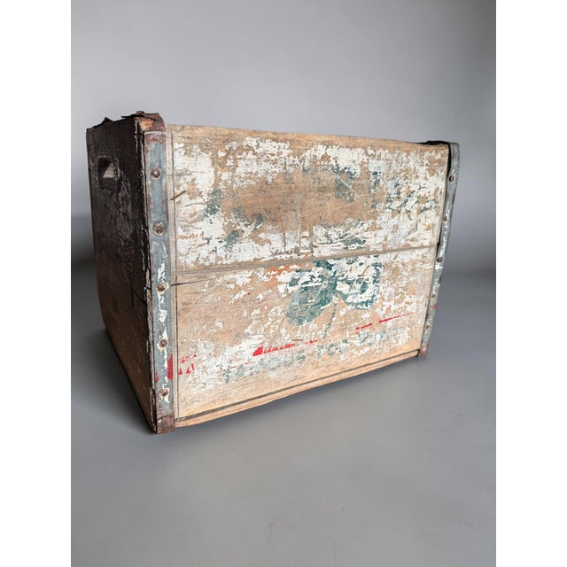 Vintage Farmhouse Clover Leaf Dairy Wood Crate Case Milk Famous for Purity For Sale - Image 11 of 11