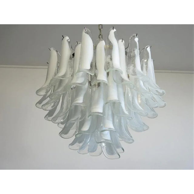 White Vintage Italian Murano Chandelier with 53 Transparent Lattimo Glass Petals from Mazzega, 1982 For Sale - Image 8 of 13