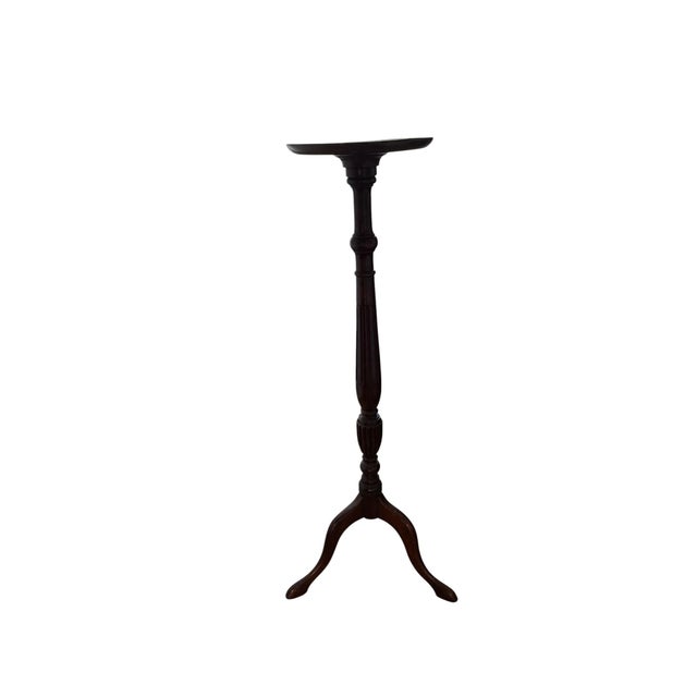 Georgian mahogany torchère stand (also widely referred to as a plant, jardinière, or candle stand) typically crafted in...