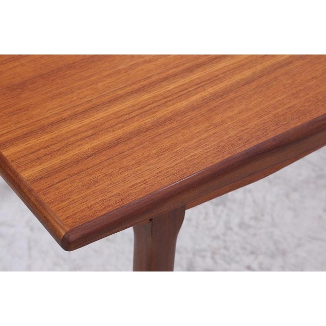 Wood Mid-Century Danish Model 371 Boomerang Extendable Dining Table in Teak by Alfred Christensen, 1960s For Sale - Image 7 of 16