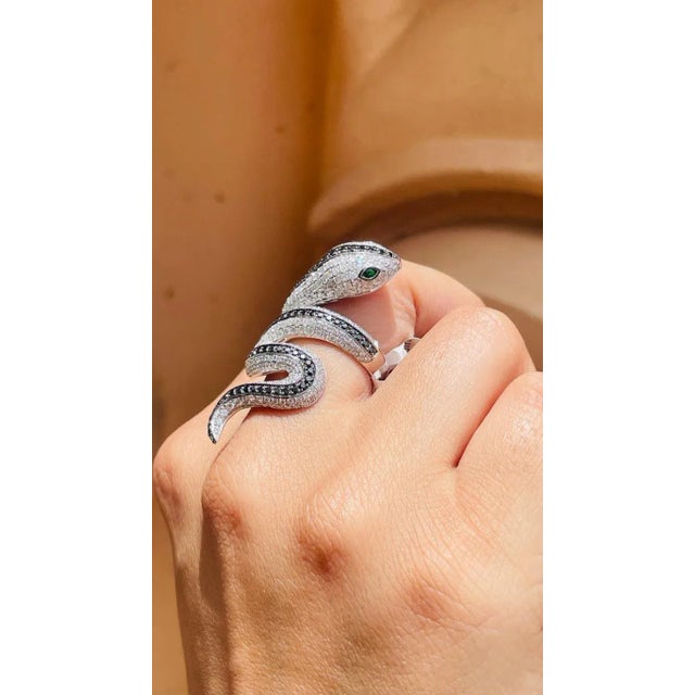 18k Gold Nature-Inspired Black & White Diamond Snake Cocktail Ring Size 7 For Sale - Image 12 of 16
