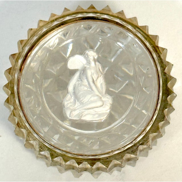 French Baccarat Crystal Patch Box with Sulfide Cameo of Psyche, 1840-1860 For Sale - Image 11 of 18