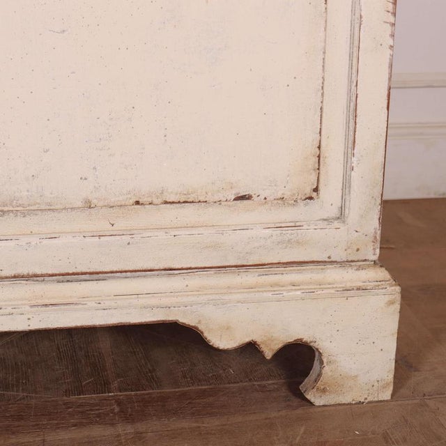 Wood English Painted Glazed Bookcase in Oak, 1700s For Sale - Image 7 of 10