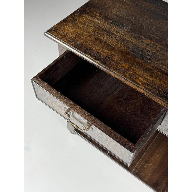 English Side Table, 20th Century For Sale - Image 14 of 18