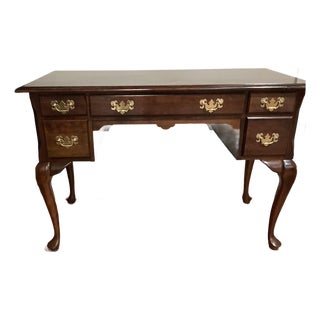 Vintage Mahogany Solid Wood Chippendale Style Executive Desk Excellent For Sale
