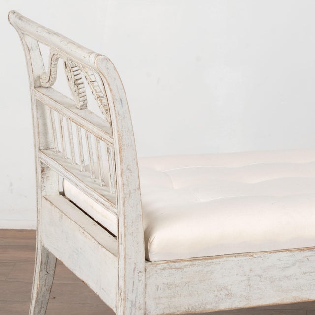 Gustavian (Swedish) 19th Century Swedish Gustavian Gray Painted Backless Pine Bench Settee For Sale - Image 3 of 10