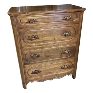 Mid 20th Century Davis Cabinet Company Chest of Drawers For Sale