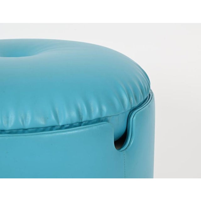 Dilly Dally Pouf in Turquoise Leather by L. Massoni for Poltrona Frau, Italy, 1968 For Sale - Image 12 of 14