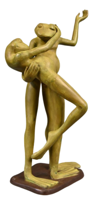 Salsa Dancing Frogs in Bronze