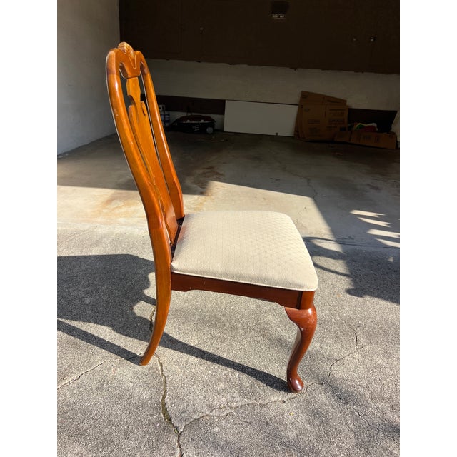 Set of 8 Vintage Mahogany Queen Anne Dining Chairs For Sale - Image 11 of 12