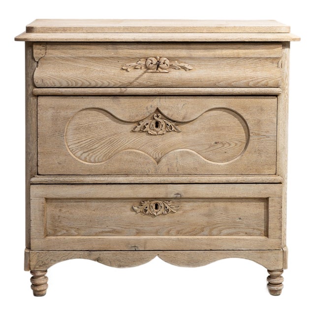 19th Century Oak Chest Of Drawers For Sale