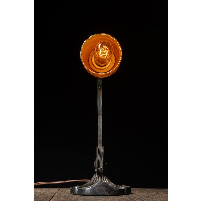 Early 20th Century Art Nouveau Cast Iron Desk Lamp With Frosted Opalescent Stenciled Shade For Sale In Chicago - Image 6 of 12