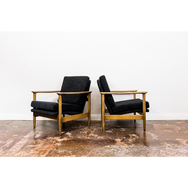 GFM 142 Armchairs by Edmund Homa for Gościcńskie Furniture Fabryki, 1960s, Set of 2 For Sale - Image 12 of 18