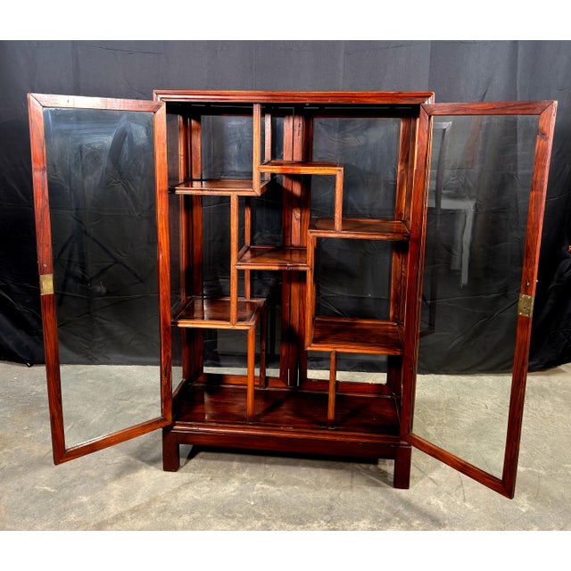 Vintage Chinese Rosewood Two Door Glass Curio Cabinet / Vitrine Etagere For Sale - Image 4 of 14