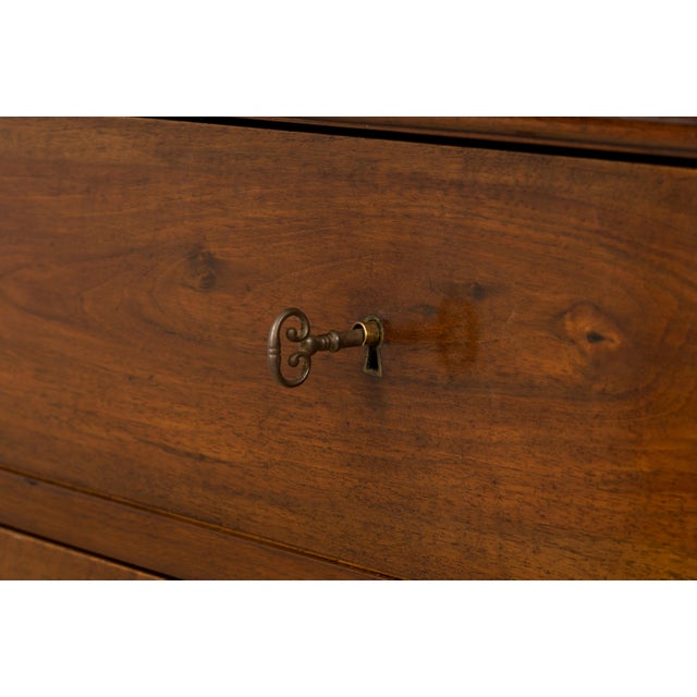 Mid-19th Century French Louis Philippe Walnut Marble Top Commode For Sale - Image 9 of 18