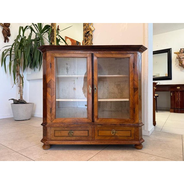 Baroque Early 19th Century Baroque Display Case For Sale - Image 3 of 8