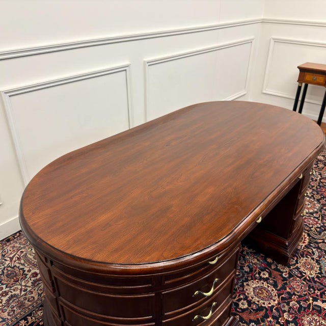 Large Classic English Oval Desk For Sale - Image 17 of 18