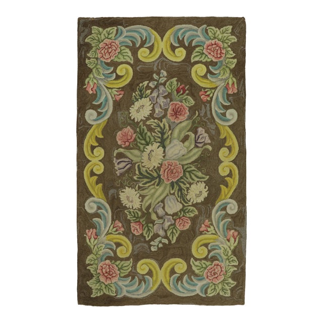 Antique Hooked Rug With Floral Cartouche Design in Bright Pastels - Rug & Kilim For Sale