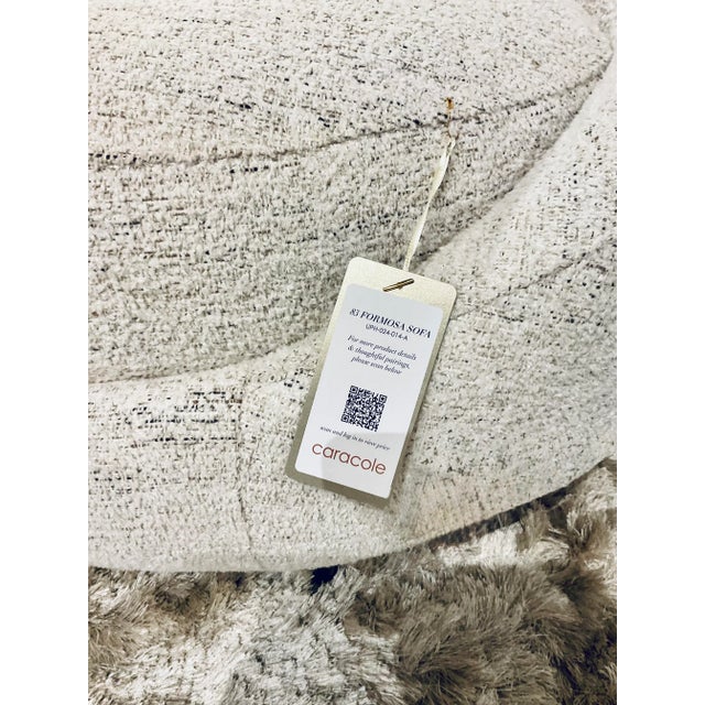 2020s Caracole Modern )Ff-White Chenille Formosa Sofa For Sale - Image 5 of 7