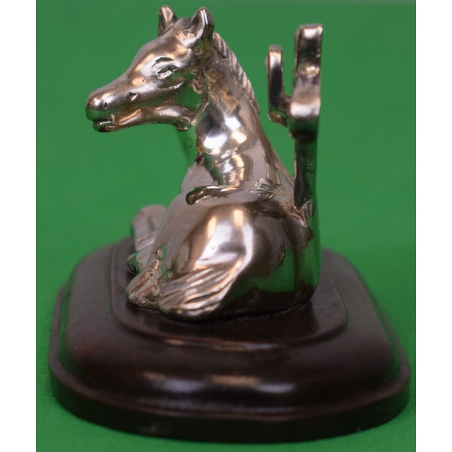 2000 - 2009 Set X 4 Silver Plated C2001 Menu Card Holders Modeled as Seated Horses the Marylou Whitney Collection For Sale - Image 5 of 8