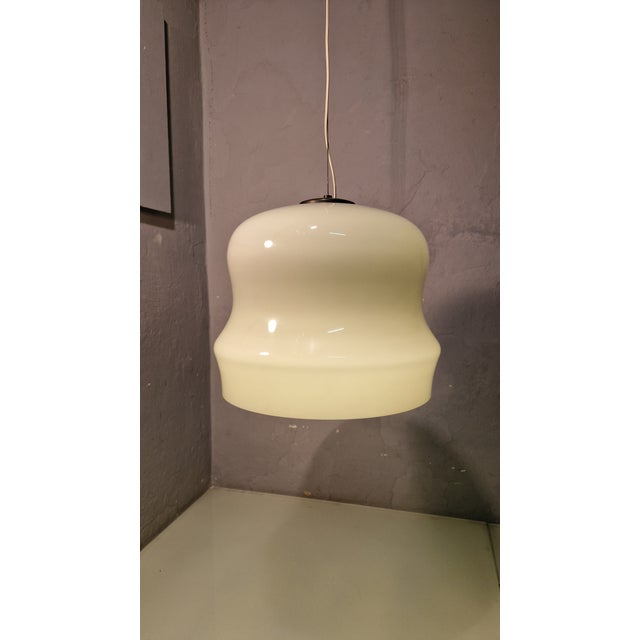 Model 2114 Pendant with Grey Opal Glass Lampshade by Gino Sarfatti for Arteluce, 1960s For Sale - Image 15 of 15