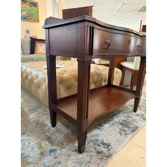 Traditional Baker Furniture Milling Road Mahogany Federal Style Tiered Console / Washstand For Sale - Image 3 of 8