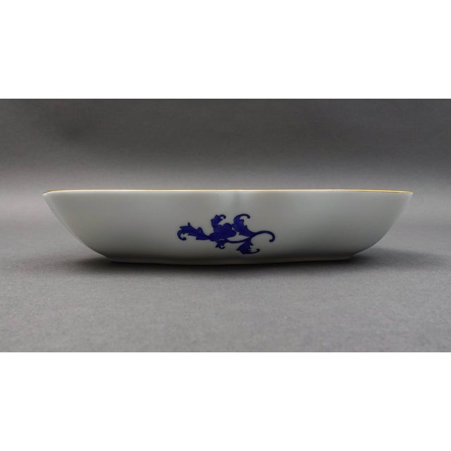 Herend Mid 20th Century Herend Hungary 24k Gold Gilt Poisson Koi Fish Porcelain Triangle Dish 2191/Po For Sale - Image 4 of 9