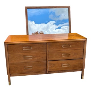 Drexel Cascade Mid Century Modern Walnut Finish 6 Drawer Dresser W/ Original Mirror For Sale
