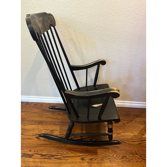 1970 Lock 1776 Bicentennial Federal Eagle Windsor Rocking Chair For Sale - Image 4 of 12