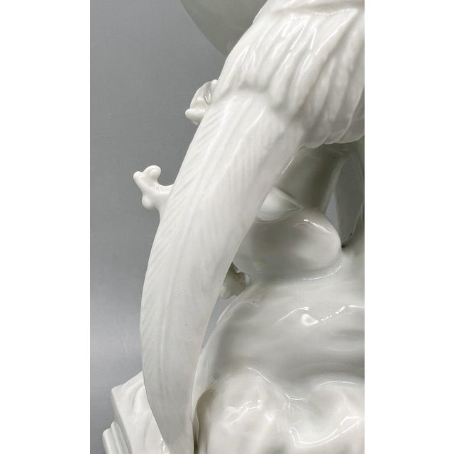 1970s Blanc De Chine Fitz & Floyd Birds and Flowers Figurine - Chinoiserie, Traditional, Hollywood Regency For Sale - Image 10 of 14