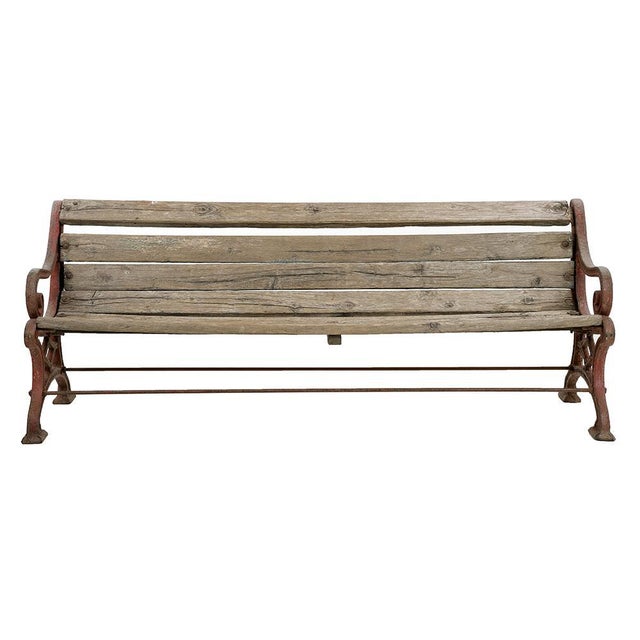 This cast iron and wood garden bench is a true classic that will bring charm to your outdoor space. Ideal for relaxing,...