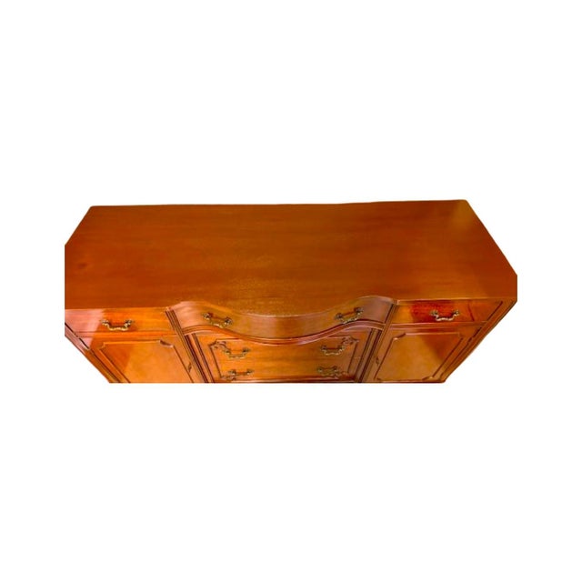 Red Vintage c.1950's Duncan Phyfe "Style" Red Mahogany Buffet / Sideboard For Sale - Image 8 of 15