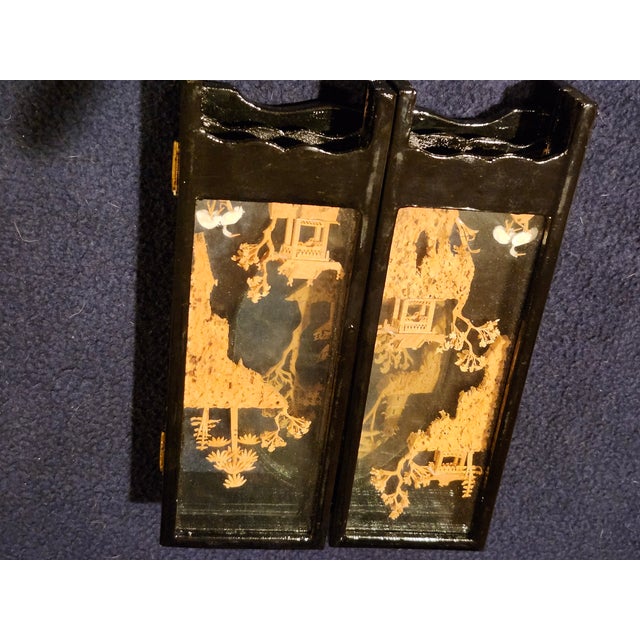 Chinese Vintage Chinese Hand-Carved Cork Art Folding Triptych Screen – Black Lacquer, San Yip, Hong Kong For Sale - Image 3 of 4