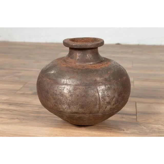 Indian 19th Century Metal Water Jug with Wide Belly and Protruding Lip For Sale In New York - Image 6 of 13