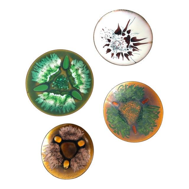 Mid 20th Century Gump’s San Francisco Signed Edwards Star Copper and Enamel Plates- Set of 4 For Sale